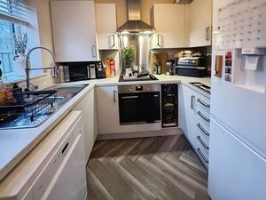 Photo 10- click for photo gallery